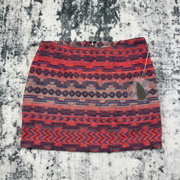 Forever 21 Contemporary Dresses & Skirts - NEW Forever 21 Mini Skirt Womens XS Pink Geometric Tapestry Woven Boho Festival